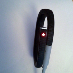 jawbone am Ladekabel