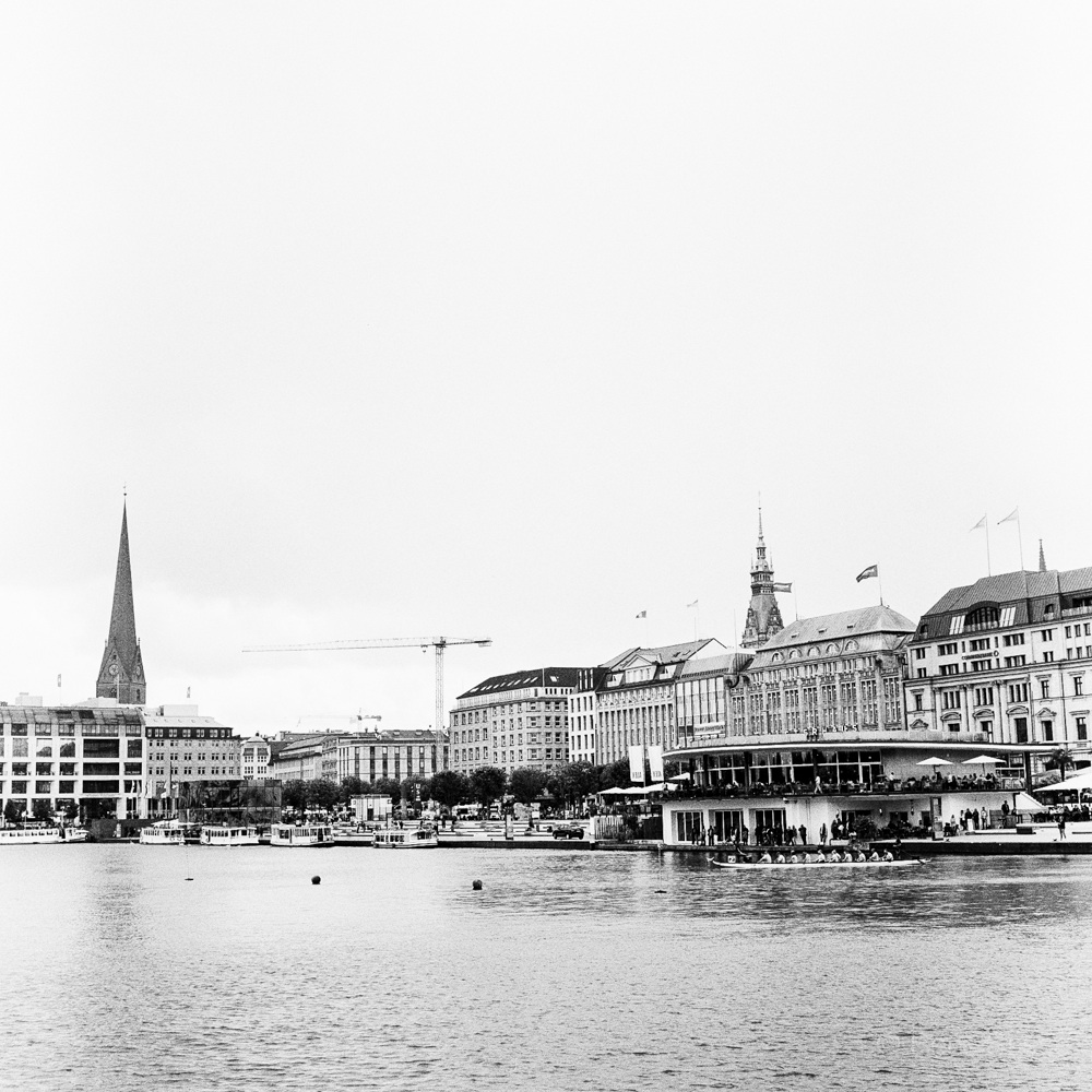 Blick auf den Jungfernstieg