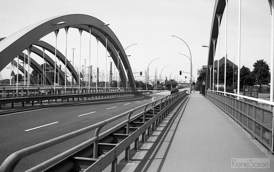 Yashica GSN, Ilford FP4 ISO 125