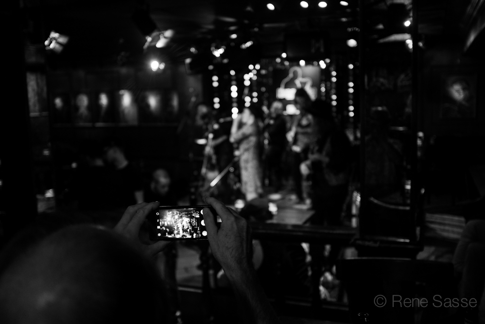 Lisa\u00a0Lystam Family Band